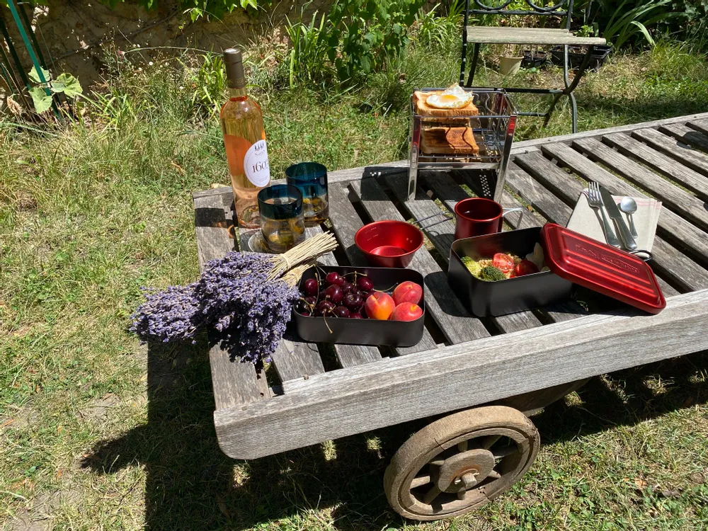 Barbecues - Gamelle camping de couleur, rectangulaire aluminium 600, 850 et 1000 ml - collection Mess Tin Barbecue / SKATER - ABINGPLUS