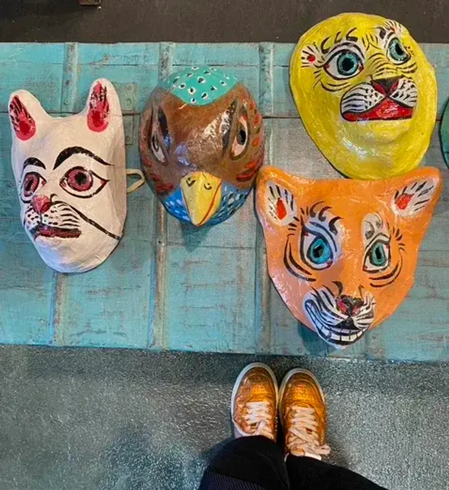 Décor de fête pour enfant - MASQUE MUKHAUTA EN PAPIER MÂCHÉ - CURIOSITY LAB