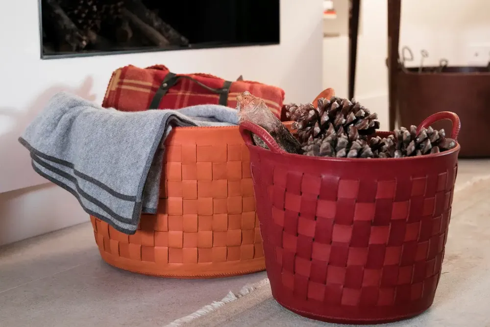 Objets de décoration - Sac en cuir tissé - SOL & LUNA