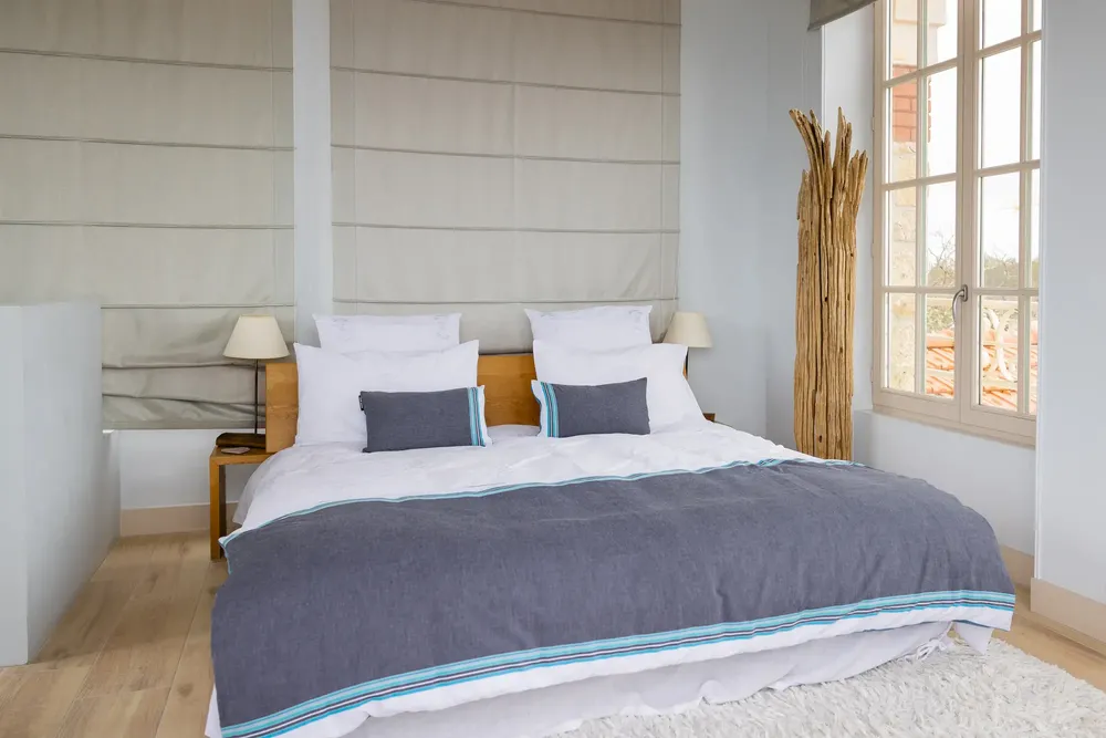 Coussins - Parure de lit coussin et édredon en coton et velours - SIMONE ET GEORGES