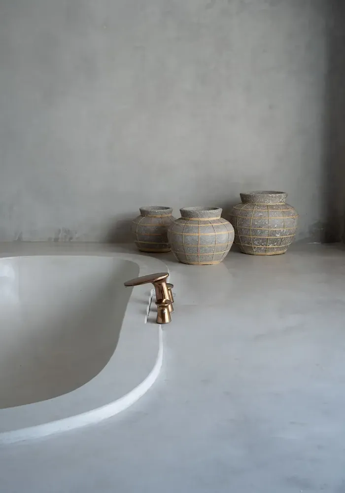 Vases - The Belly Vase - Concrete Natural - M - BAZAR BIZAR LIVING