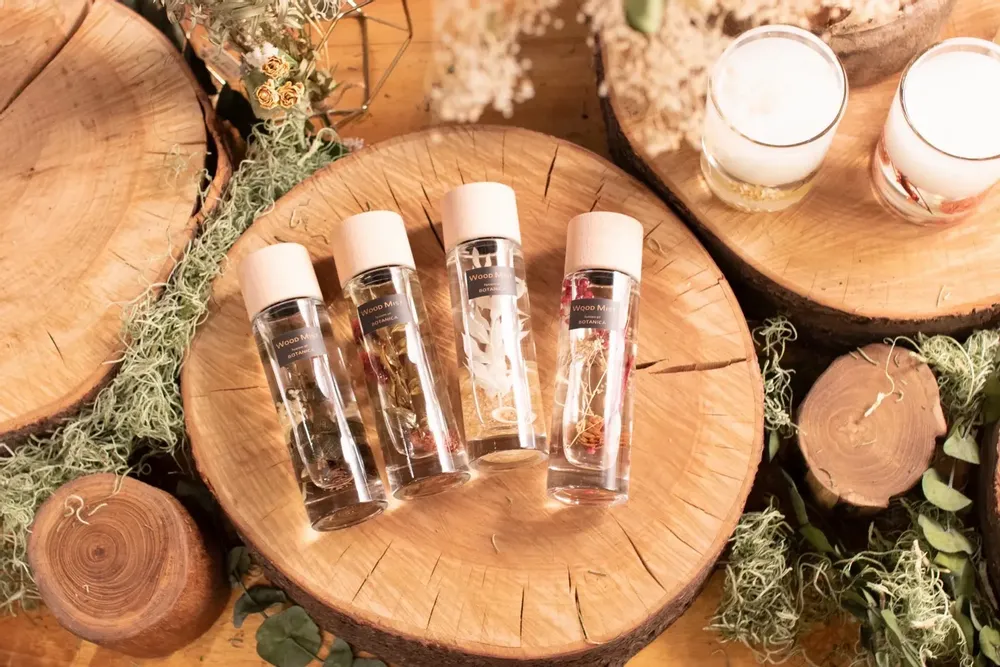 Scent diffusers - 60, 140 and 400 ml Home Fragrance Diffuser - Wood Mist/BOTANICA Fragrance Japan Collection - ABINGPLUS