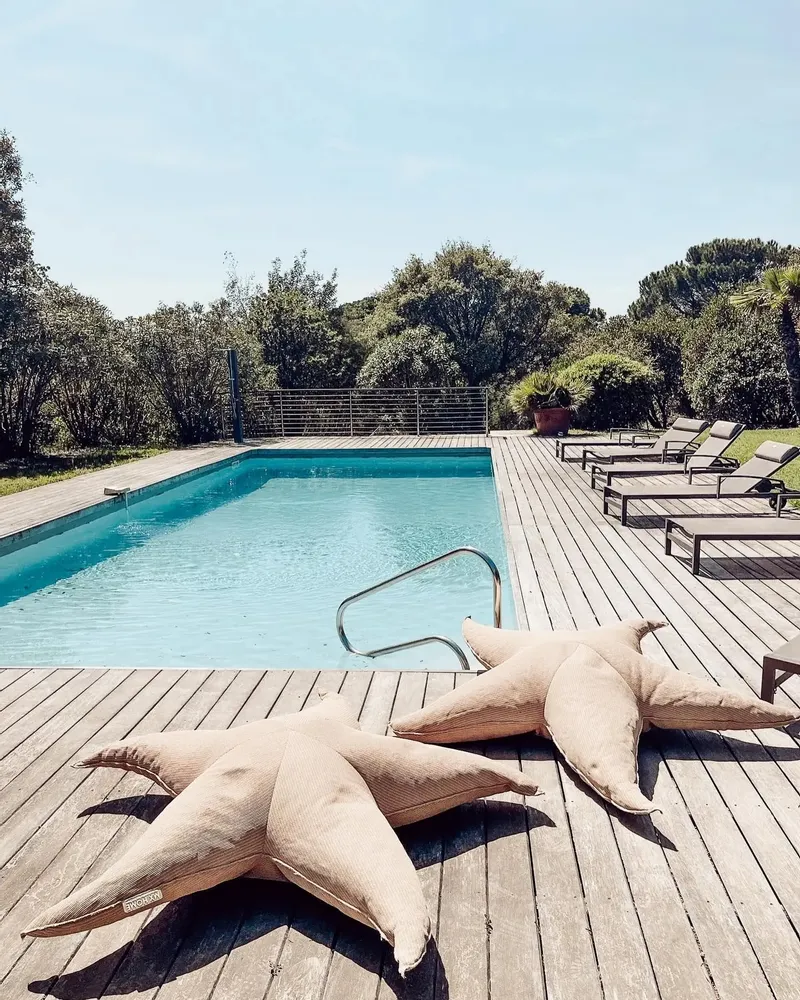 Poufs - Pouf XL flottant étoile de mer effet raphia - MX HOME