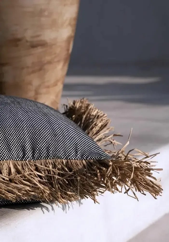 Coussins - L'Housse de Coussin Bonita en Coton - Noir Naturel - 40x40 - BAZAR BIZAR LIVING