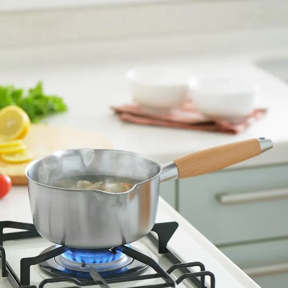 Casseroles - Casserole de 16 cm, en acier inoxydable, avec deux becs verseurs - collection Aikata / YOSHIKAWA - ABINGPLUS