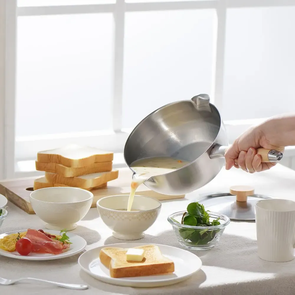 Casseroles - Casserole de 20 cm, en acier inoxydable, avec deux becs verseurs - collection Aikata / YOSHIKAWA - ABINGPLUS