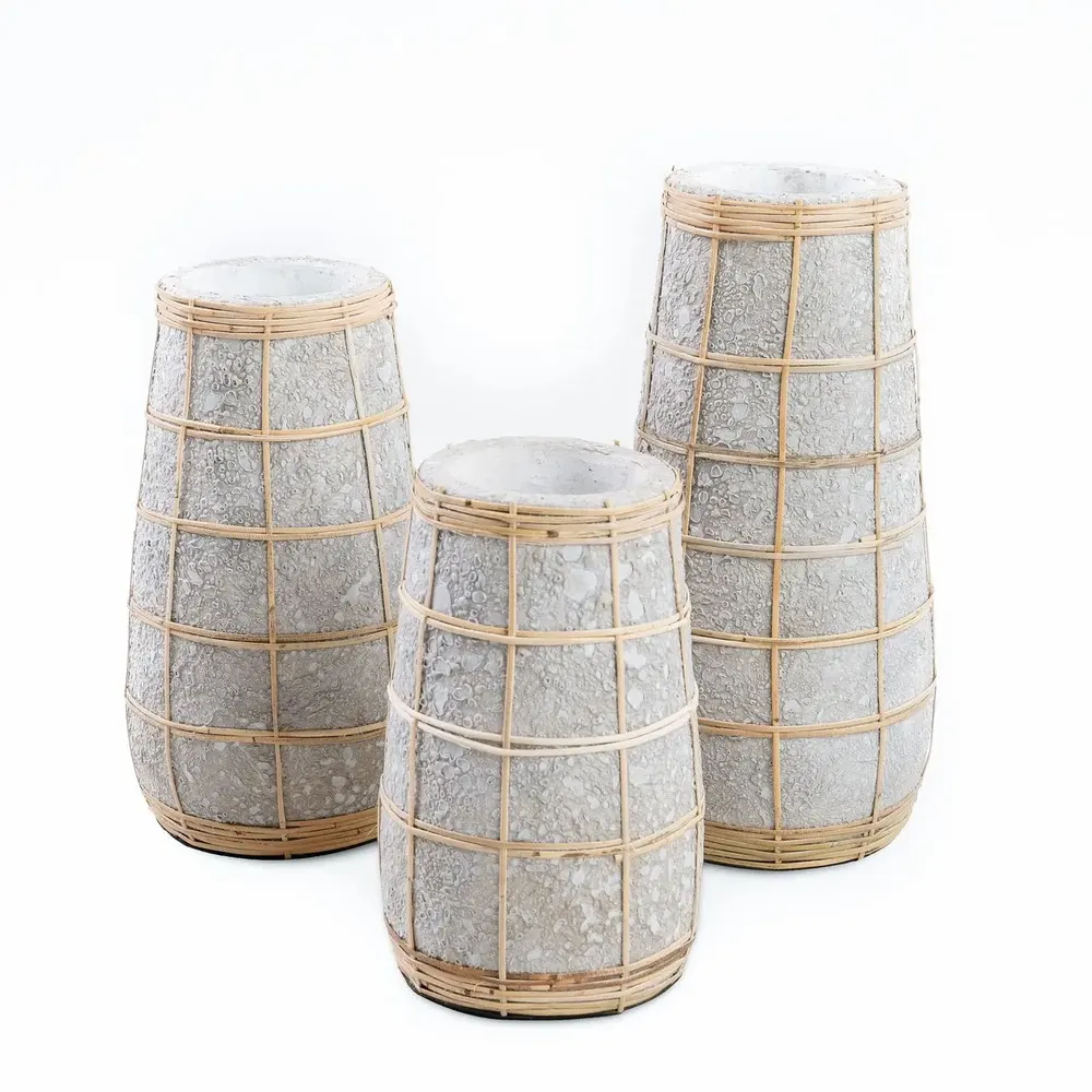 Vases - Vase The Cutie - Béton naturel - L - BAZAR BIZAR LIVING