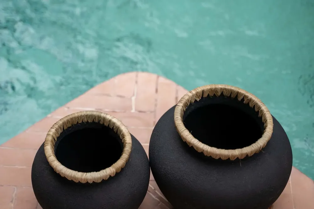 Vases - Le Vase Styly - Noir Naturel - L - BAZAR BIZAR LIVING