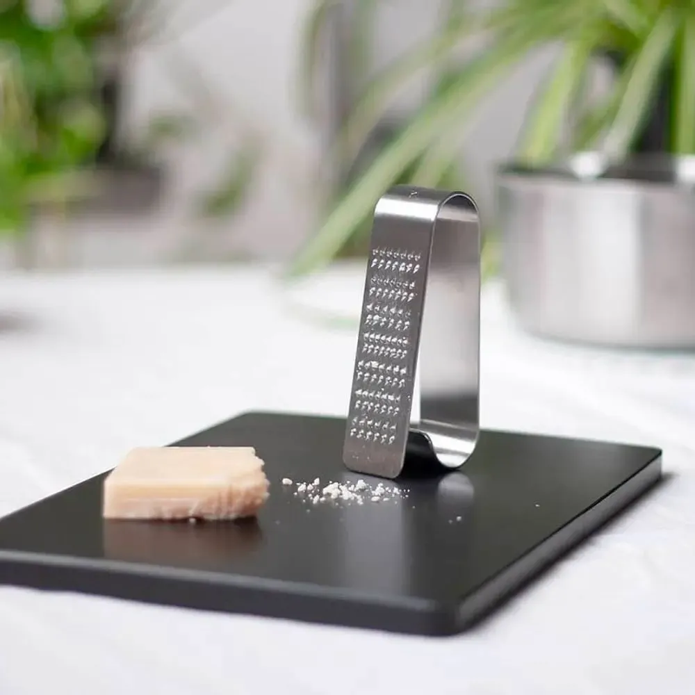 Ustensiles de cuisine - Râpe Oros Handy en acier inoxydable - collection EAtoCO / YOSHIKAWA - ABINGPLUS