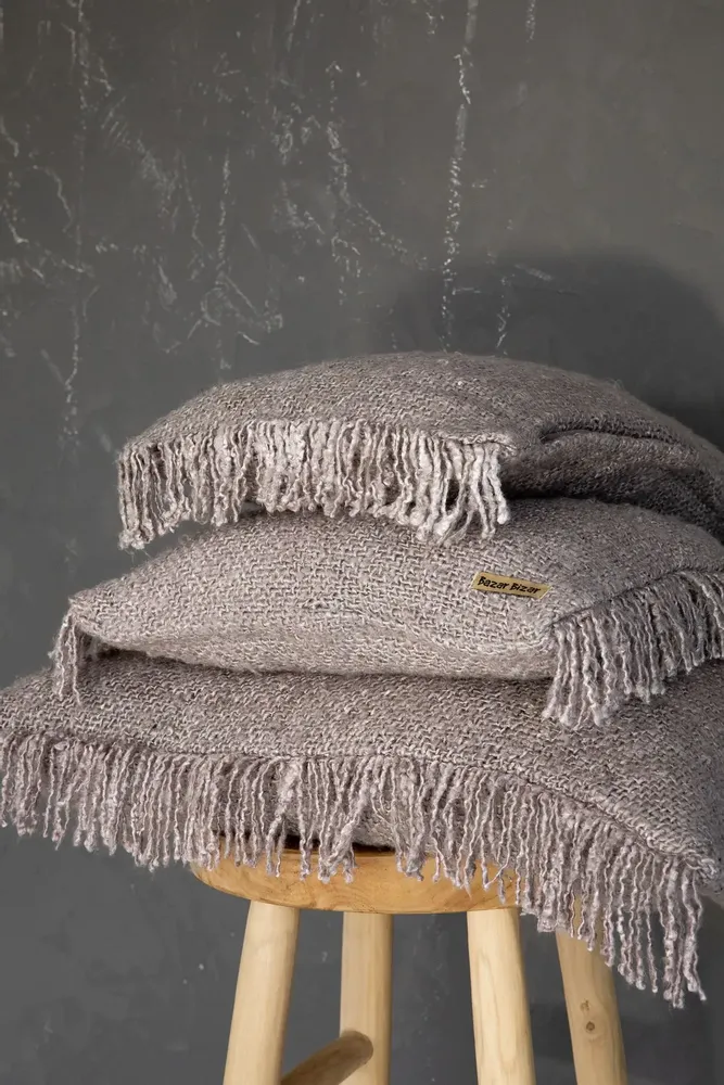 Coussins - La Housse De Coussin Oh My Gee - Gris Perle - 30x50 - BAZAR BIZAR LIVING