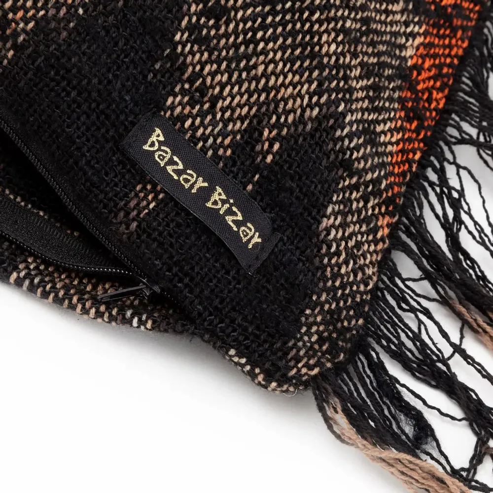 Coussins - La Housse de Coussin Oh My Gee - Noir Orange - 60x60 - BAZAR BIZAR LIVING