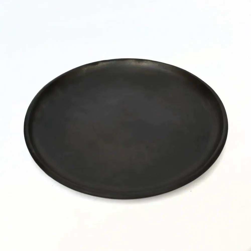 Plats et saladiers - Assiette classique The Burned, noire, L - BAZAR BIZAR LIVING