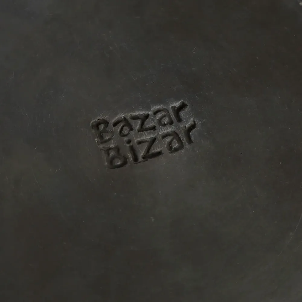 Plats et saladiers - Assiette classique The Burned, noire, L - BAZAR BIZAR LIVING