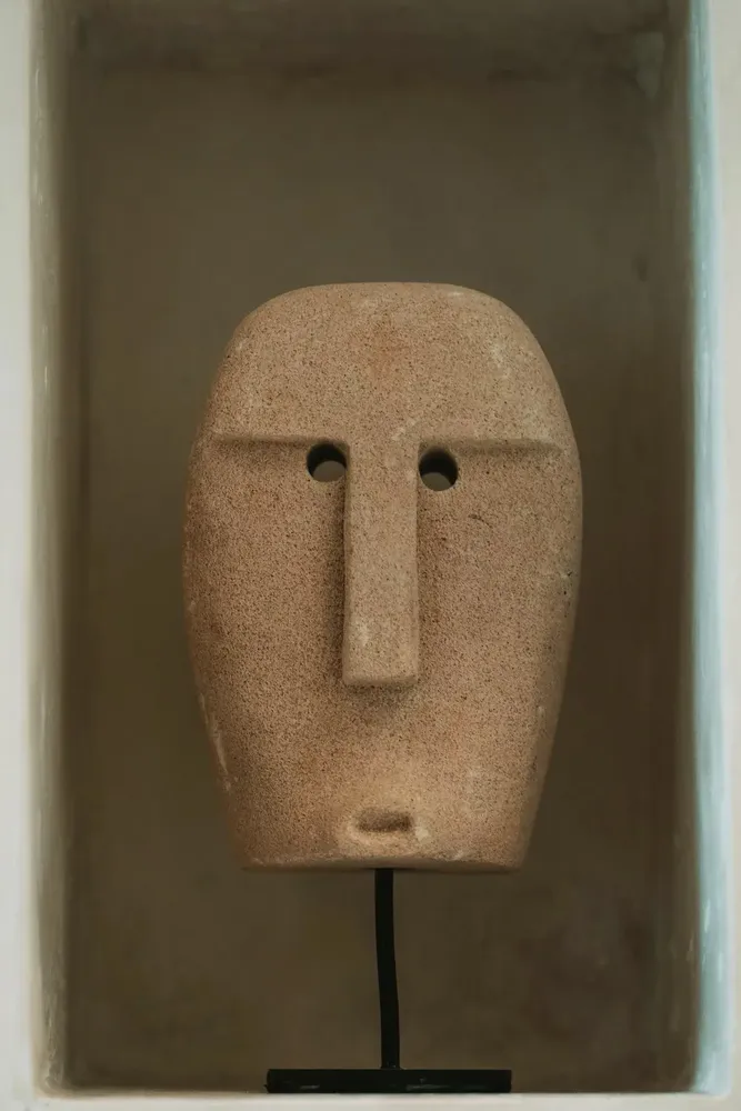 Sculptures, statuettes et miniatures - La Pierre De Sumba Sur Pied #22 - BAZAR BIZAR LIVING