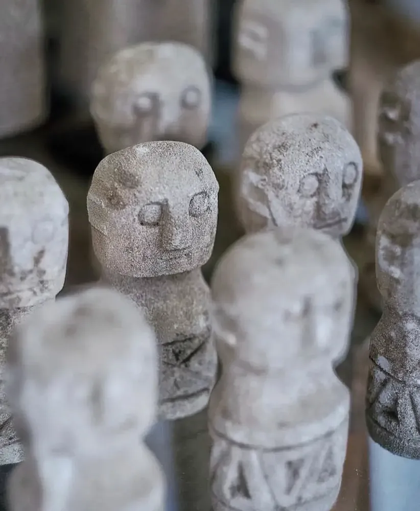 Sculptures, statuettes and miniatures - The Sumba Stone Man - Natural - S - BAZAR BIZAR LIVING