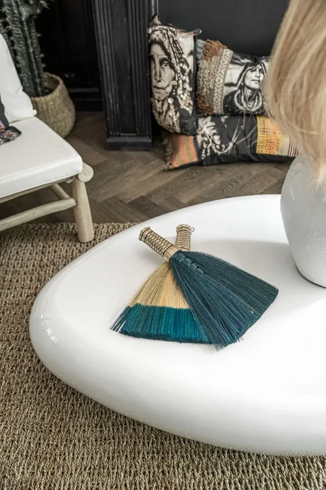 Objets de décoration - Sweeping Brush - Turquoise Naturel - BAZAR BIZAR LIVING