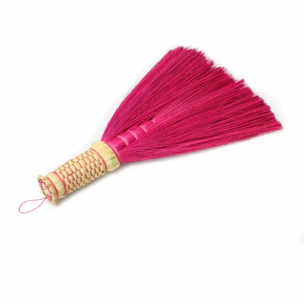 Decorative objects - The Sweeping Brush - Pink - BAZAR BIZAR LIVING