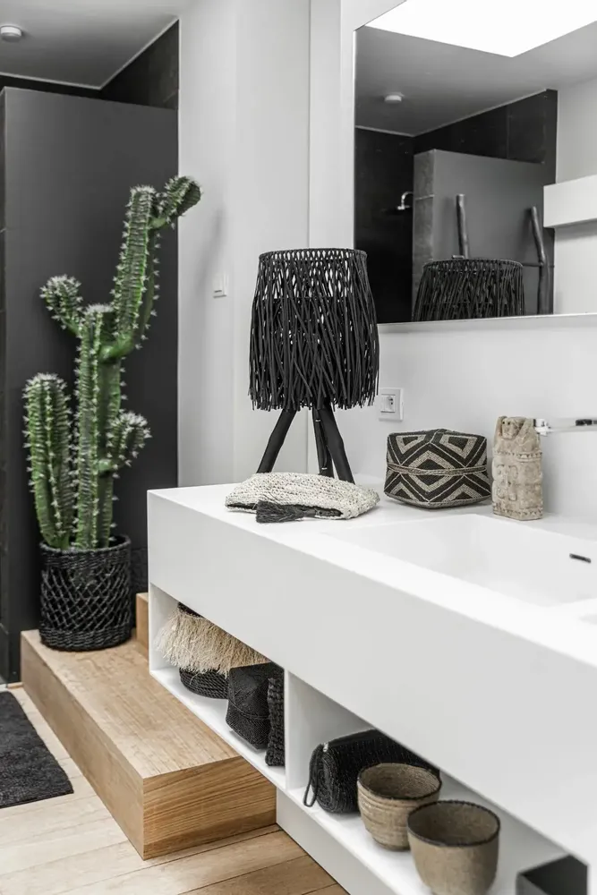 Pochettes - La Pochette Raffia - Noir Naturel - L - BAZAR BIZAR LIVING