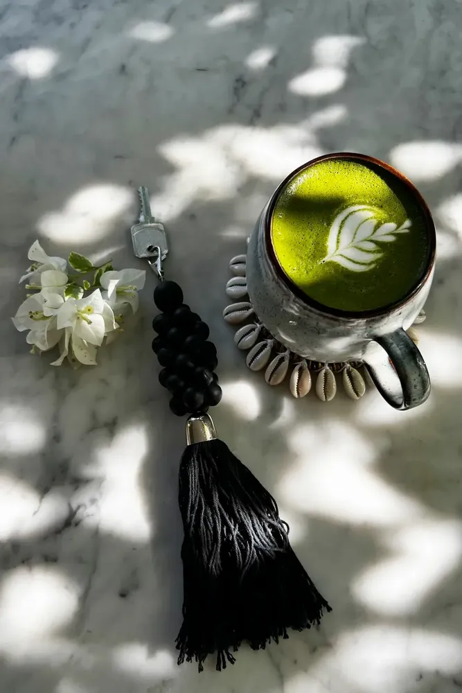 Decorative objects - The Wooden Beads Keychain - Black - BAZAR BIZAR LIVING