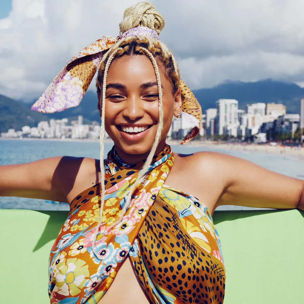 Foulards et écharpes - L' édition Étoles - INOUI EDITIONS