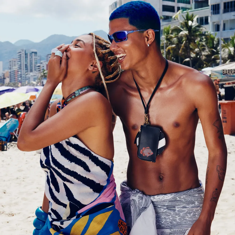 Foulards et écharpes - L' édition Étoles - INOUI EDITIONS