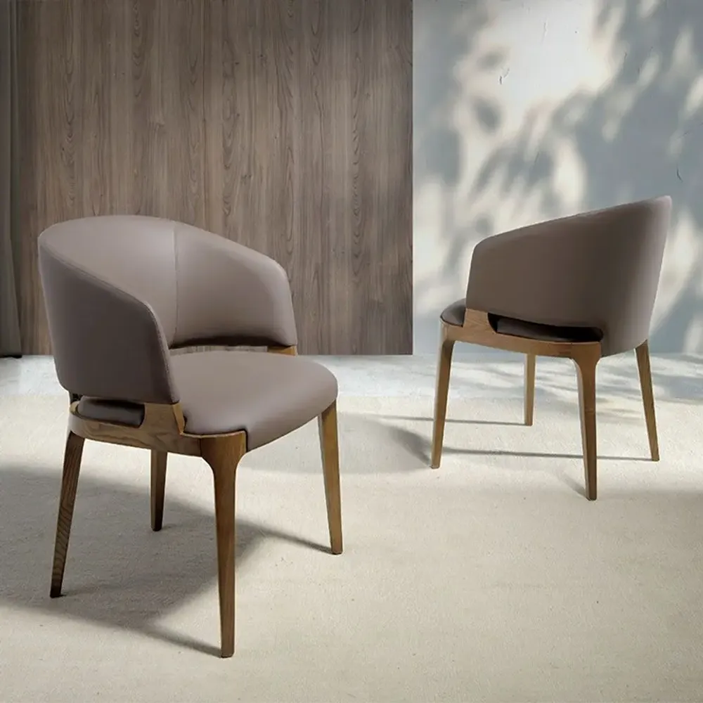 Chaises - Chaise de salle à manger tapissée en similicuir et cadre en frêne couleur noyer - ANGEL CERDÁ