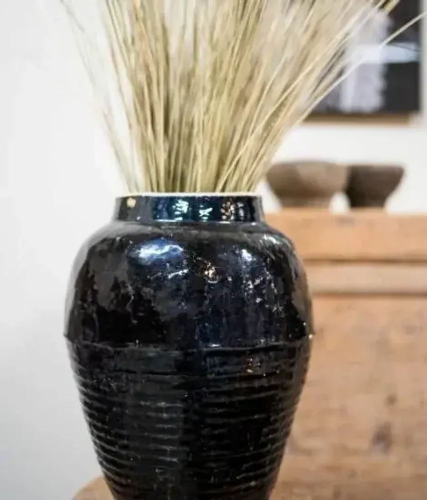 Ceramic - Lacquered old jar - PAGODA INTERNATIONAL