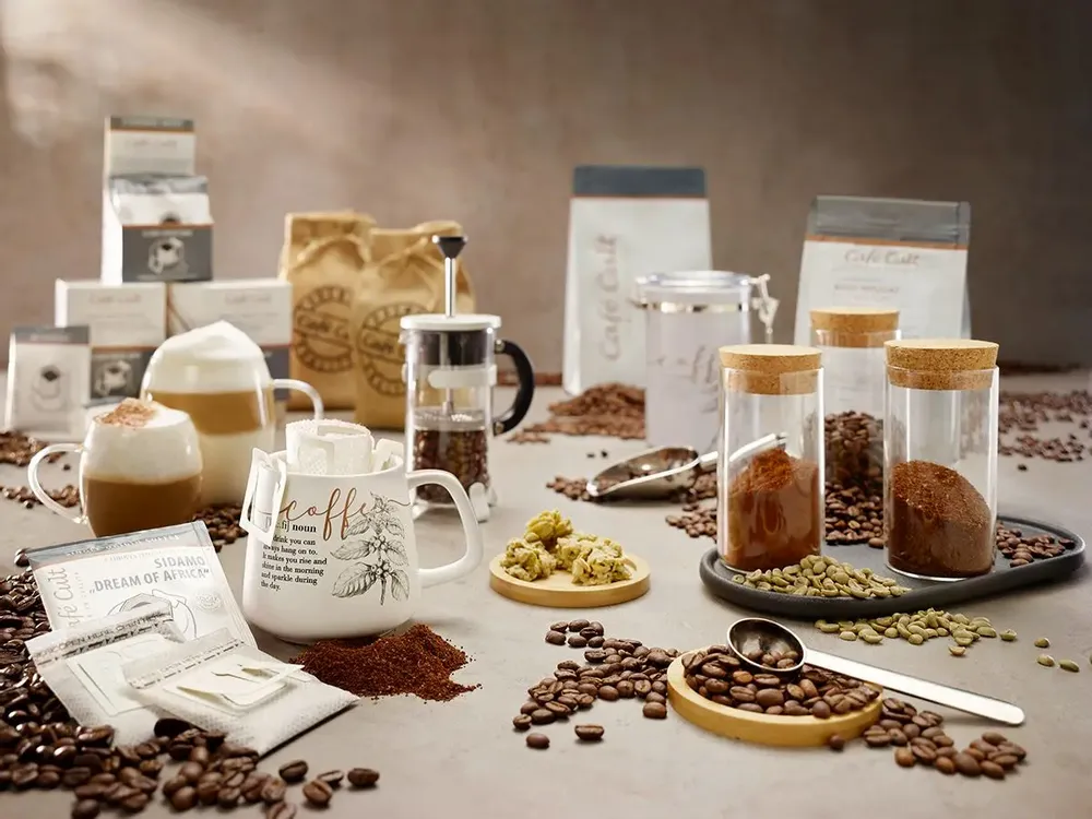 Coffee and tea - Café cult- Discover our complete assortment of single origin and flavored coffees ! - DETHLEFSEN & BALK