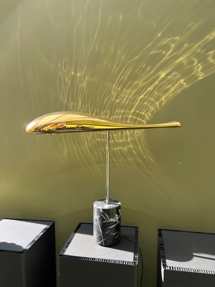 Table lamps - Flying Fish Table and Desk Lamp - Gold - SOFTICATED