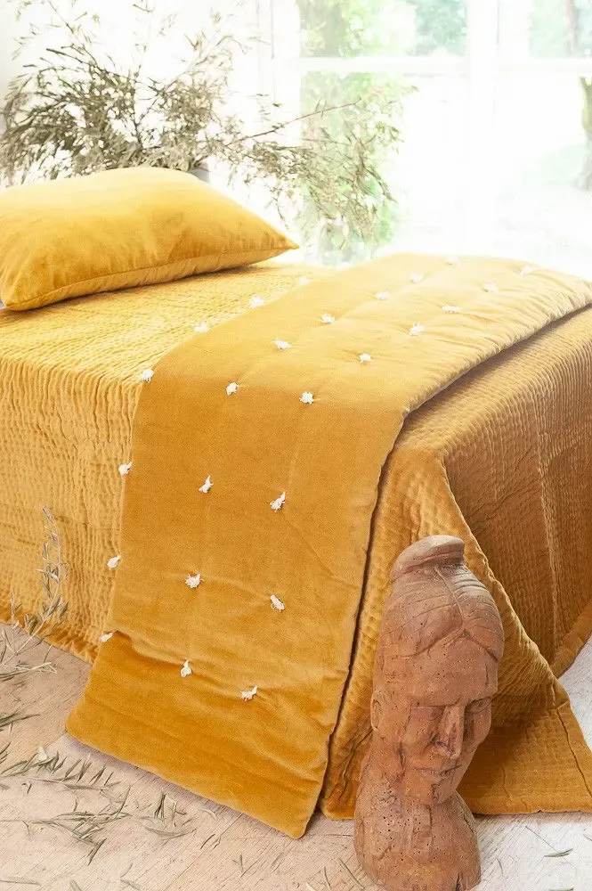 Throw blankets - Lyric Quilt 90X200 Cm Lyric Tabac - EN FIL D'INDIENNE...