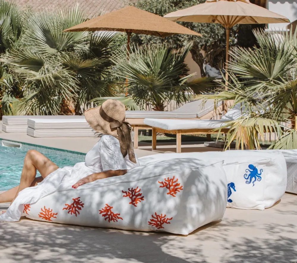 Deck chairs - Coral embroidery floating sunbed - MX HOME