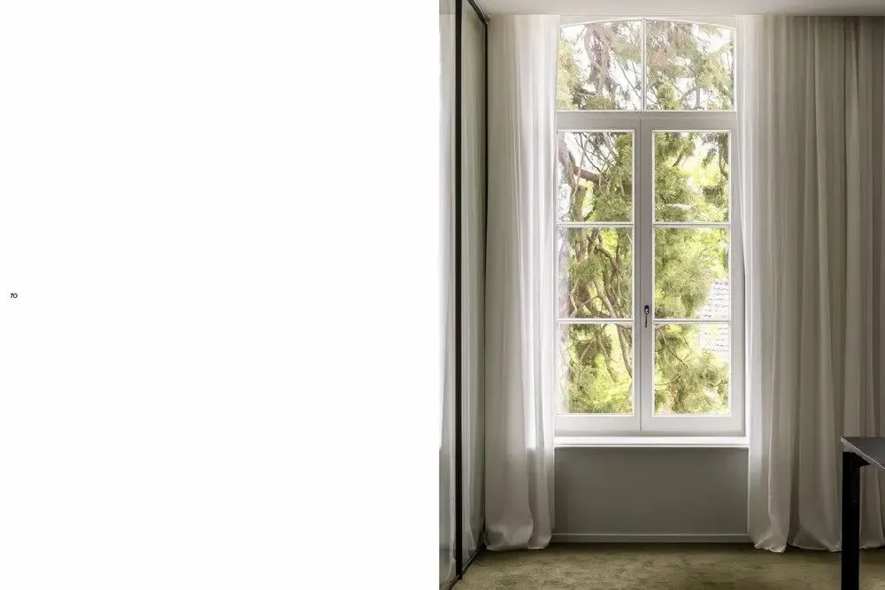 Decorative objects - Morphê | Book. - NEW MAGS