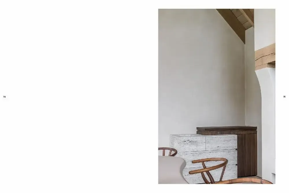 Decorative objects - Morphê | Book. - NEW MAGS