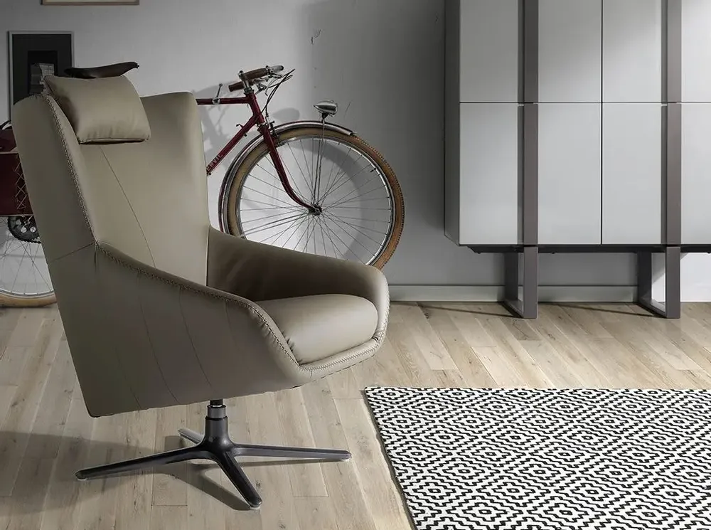 Fauteuils - Fauteuil pivotant en simili-cuir - ANGEL CERDÁ