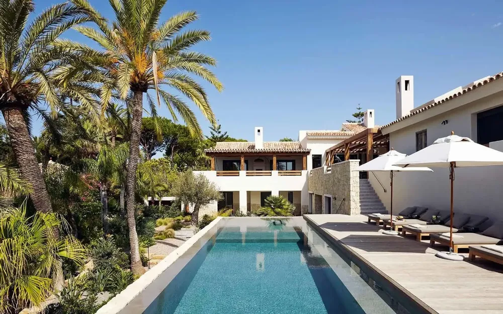 Bookshelves - 40 by Studio Piet Boon | Book - NEW MAGS