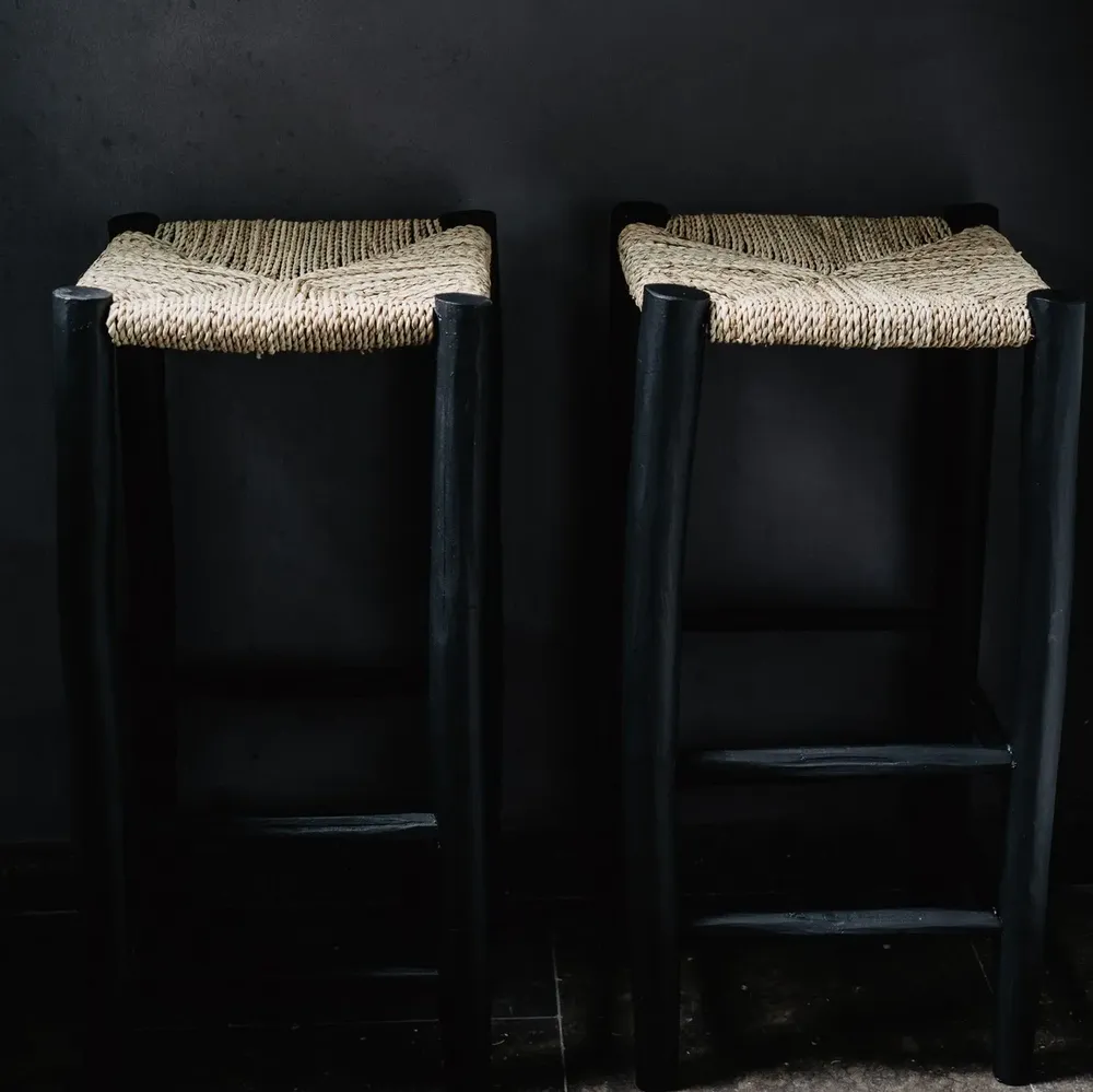 Tabourets - Tabourets hauts en bois – Idéal hôtels, restaurants et cafés - COSYDAR-DECO