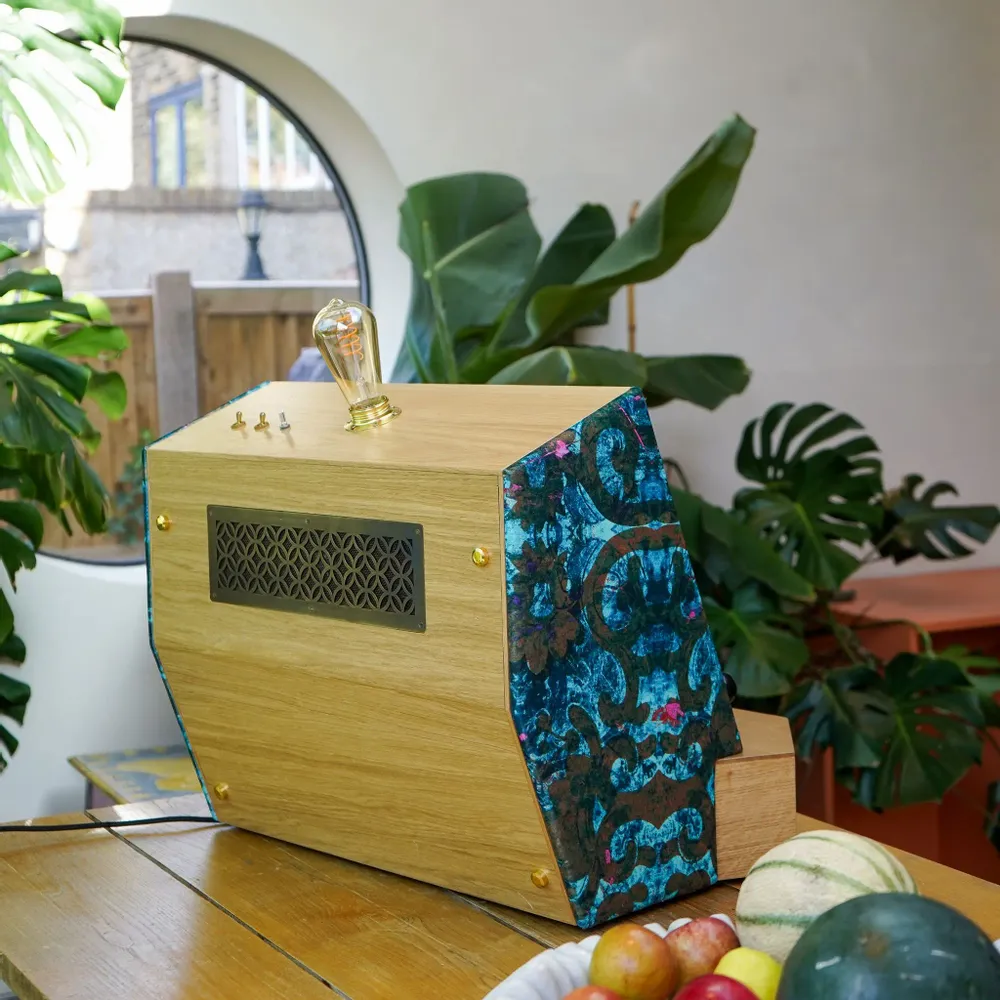 Objets de décoration - SENSEI V2F - DIZZY : machine d'arcade de luxe, plus de 5000 jeux - MAISON ROSHI - LUXURY ENTERTAINMENT CABINETS