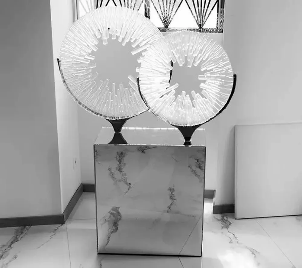 Sculptures, statuettes et miniatures - Iris, sculpture, lampe - NARCIS