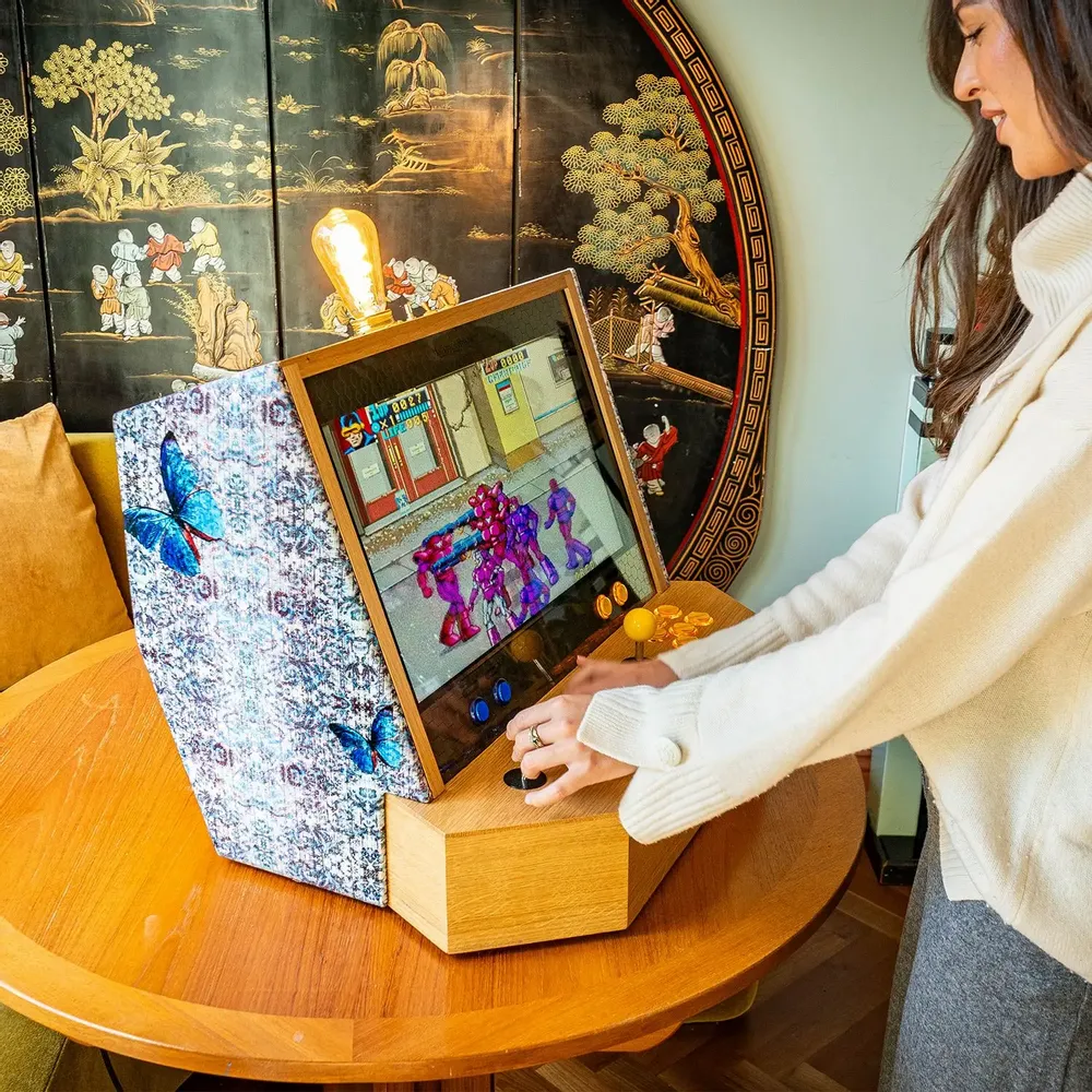 Objets de décoration - SENSEI V2F : borne d'arcade en bois, 5000 jeux Morpho Chapel rétro - MAISON ROSHI - LUXURY ENTERTAINMENT CABINETS