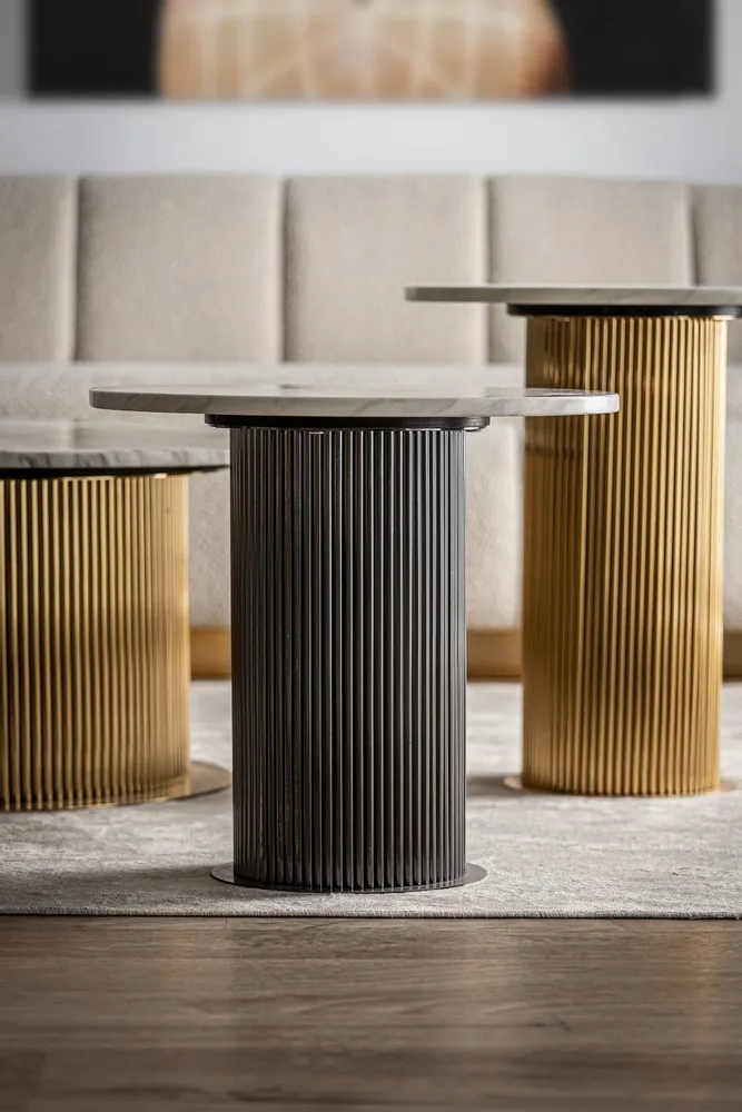 Other tables - White synthetic marble coffee table in 50x50x47 cm - VICAL