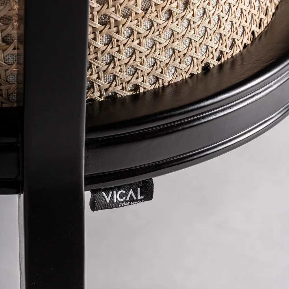 Chairs - Cream rattan chair in 54x54x77 cm - VICAL