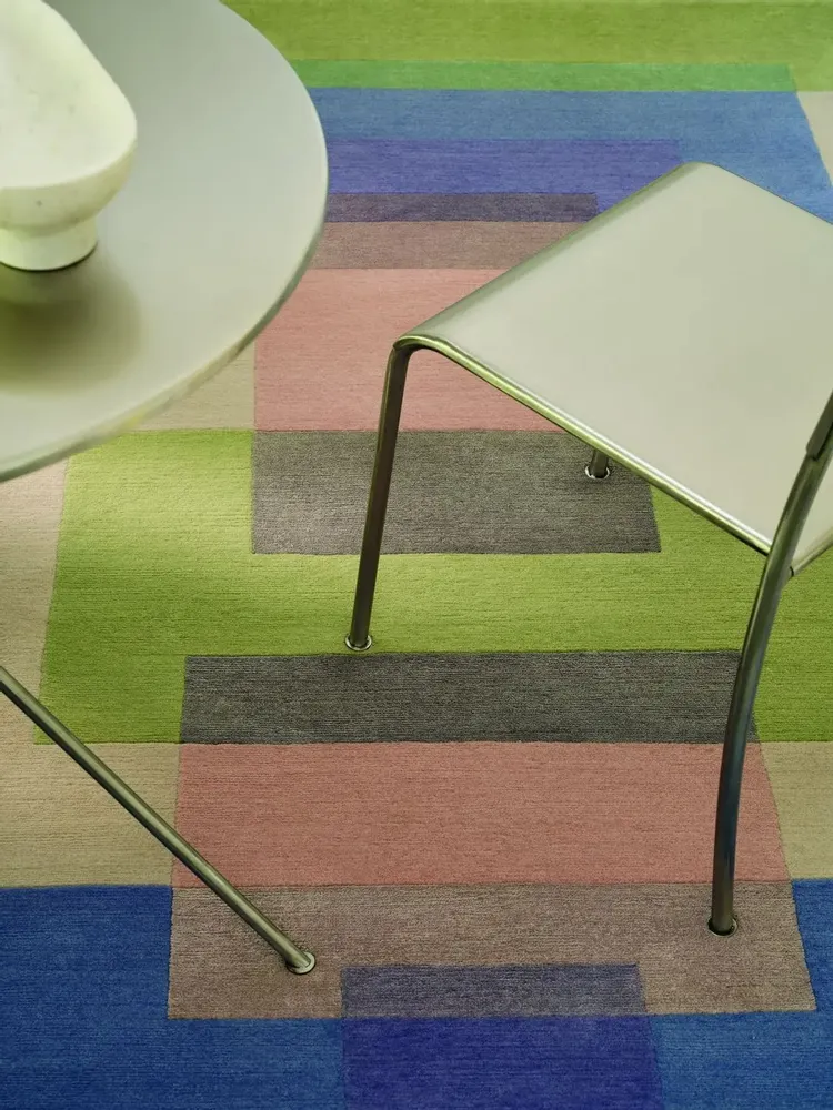 Tapis contemporains - Totem / Collection LIGHTPLAY - DEIRDRE DYSON