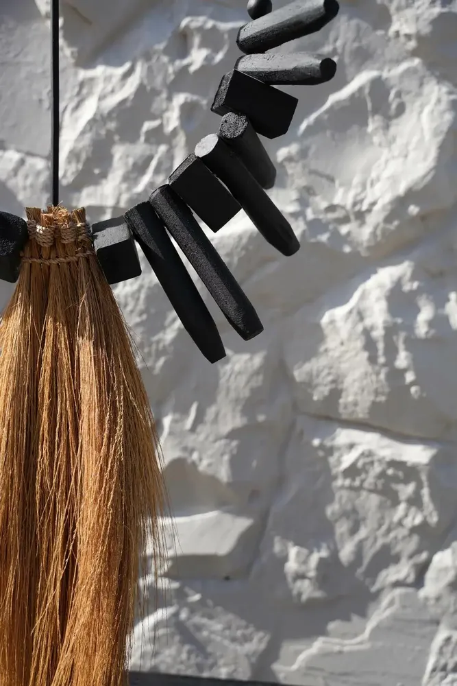 Decorative objects - The Rayung Wood on Stand - BAZAR BIZAR LIVING