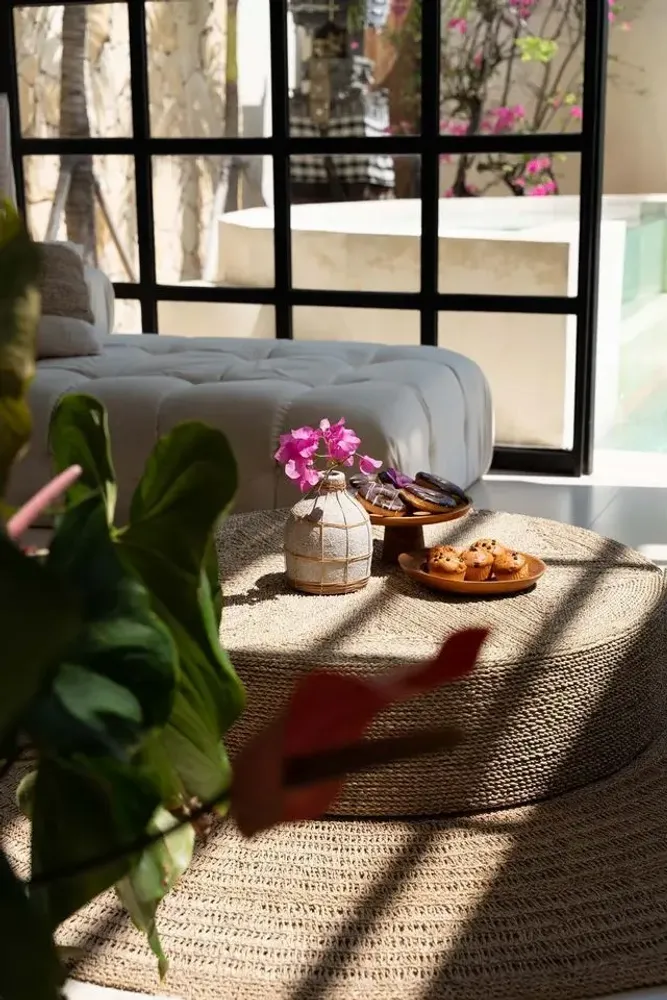 Platter and bowls - The Teak Root Cake Dish - L - BAZAR BIZAR LIVING