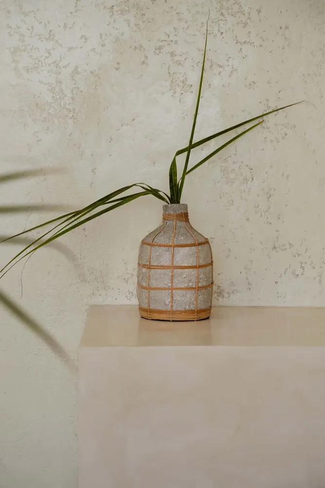 Vases - The Whoopy Vase - Concrete Natural - L - BAZAR BIZAR LIVING