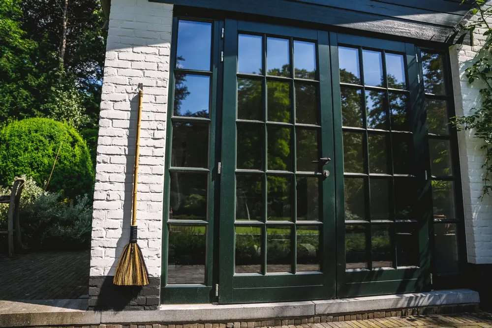 Objets de décoration - Le Grand Balai - Noir Naturel - BAZAR BIZAR LIVING