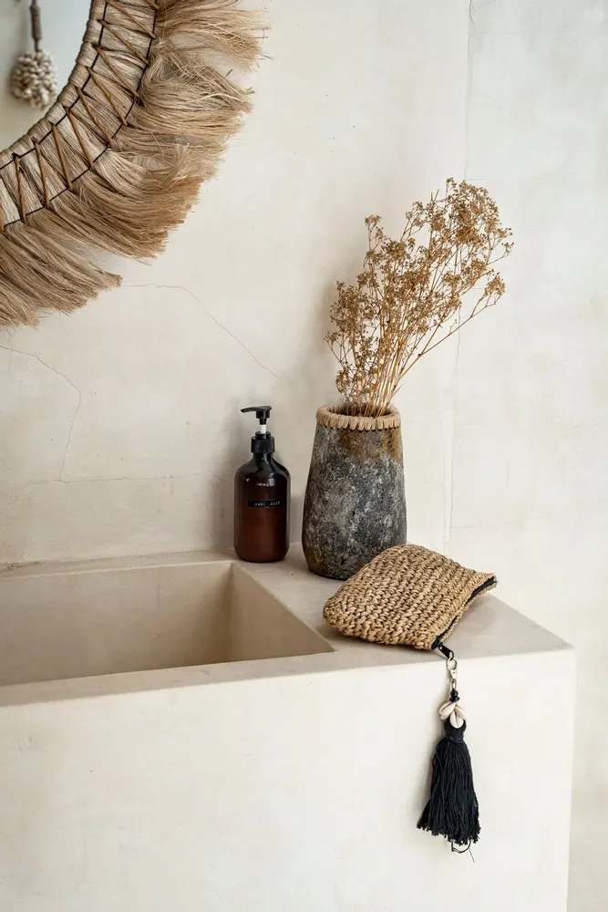 Vases - The Sneaky Vase - Antique Gey - S - BAZAR BIZAR LIVING