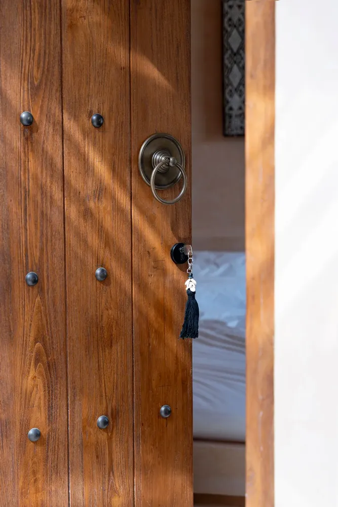 Decorative objects - The Sumbawa Keychain - Black Brown - BAZAR BIZAR LIVING