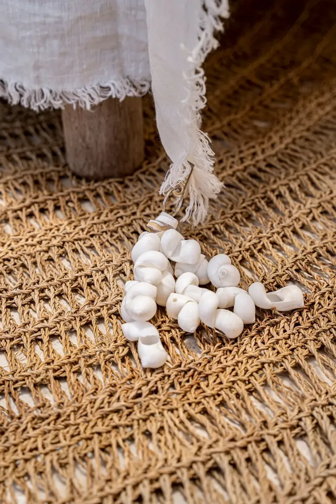 Unique pieces - The Table Cloth Hanger - White - Set of 4 - BAZAR BIZAR LIVING