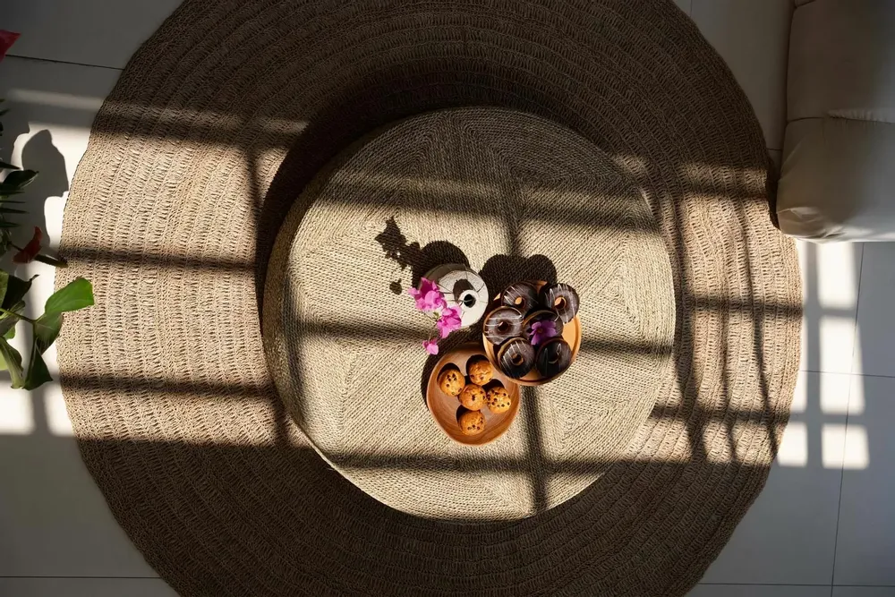 Everyday plates - The Huge Pouff - Natural - BAZAR BIZAR LIVING